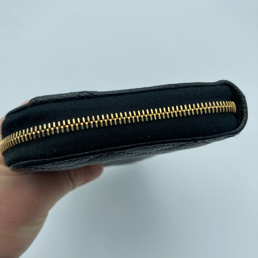 CHANEL CC GOLD HARDWARE BLACK QUILTED ZIP AROUND CAVIAR WALLET WITH BOX - Picture 12 of 17